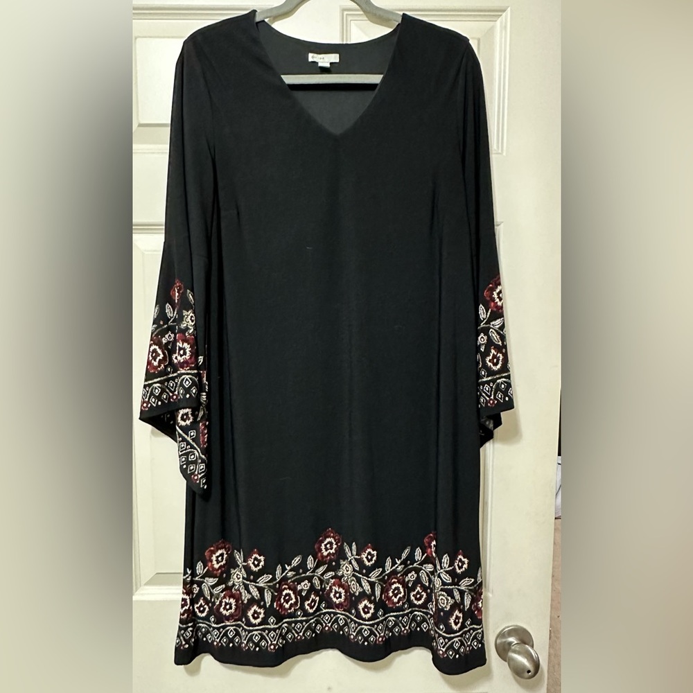 EST 1946 Dresses Black Floral Dress